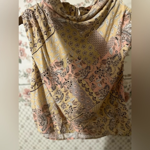 Fate blouse cowl layered blouse - Picture 2 of 5